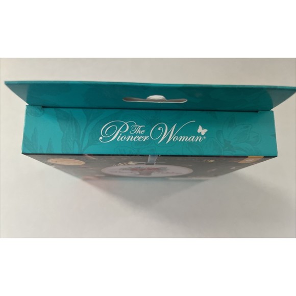 The Pioneer Woman Floral Boot Embroidery Holiday 4in Ornament Kit Howdy Holidays - Picture 4 of 4